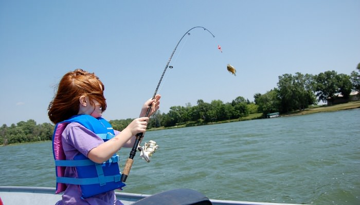 Catching CRAPPIE On A *14ft* JIG POLE!! 