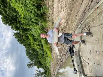 6 foot gar - 130 pounds